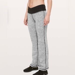 Lululemon Astro Pant Inverted Feathered Jacquard White Black / Black: Upcycled